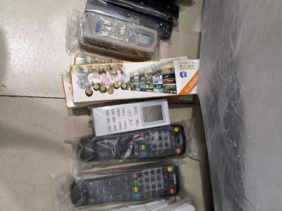 玉田县二郎庙 爱家电器 匹配各种电视遥控器,机顶盒遥控器, 电视盒子遥控器,空调遥控器